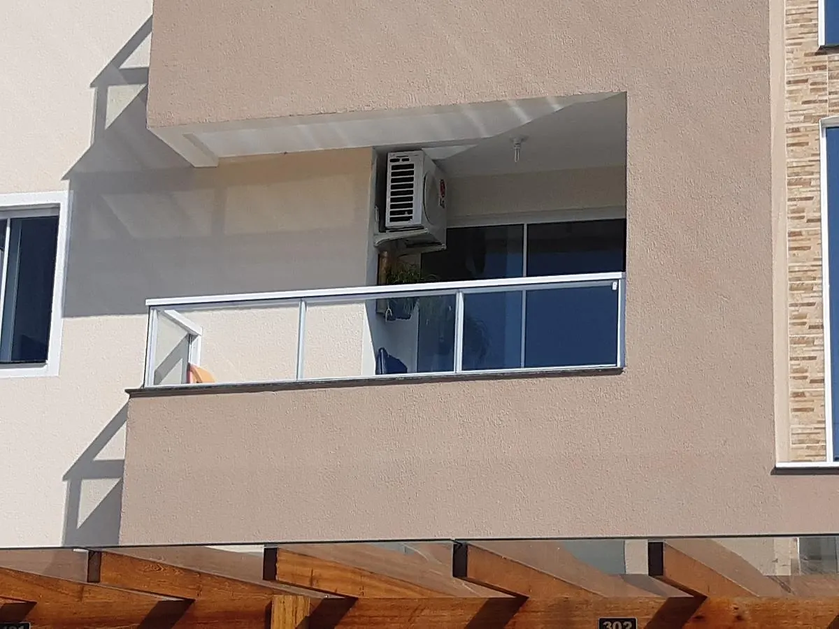 Apto 2 Dorm A 750M Da Praia Florianopolis 0*,